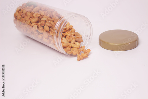 hands holding cashew nuts.