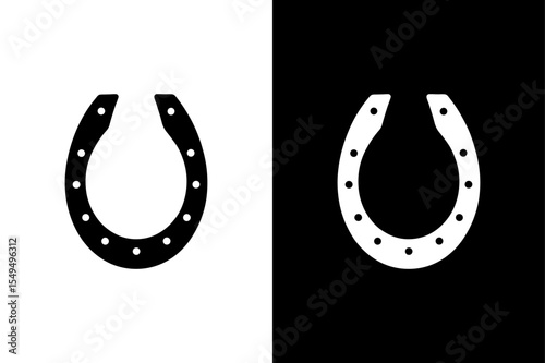 Simple Horseshoe Vector Icon – Black and White Format.