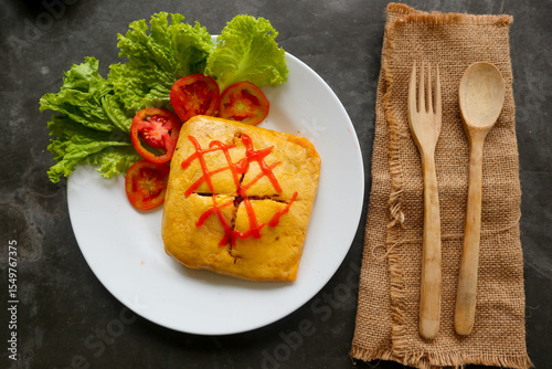 Obraz na plátně nasi goreng pattaya or Pattaya Fried Rice (Stuffed Omelette Fried Rice)