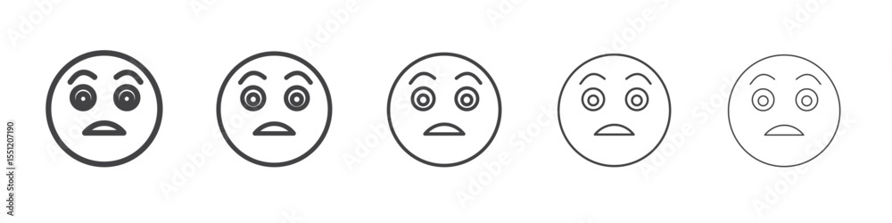 Fototapeta premium Fearfull face icon outline ilustration vector symbol