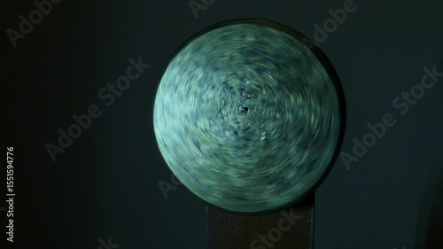 moon disk, golden moon, ball, rotate