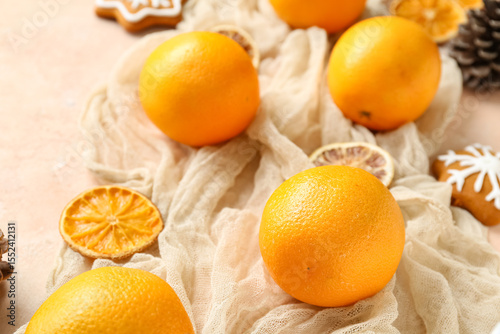 Fresh oranges and dried cit...