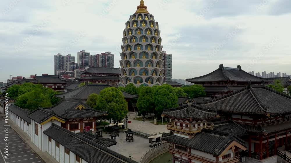 Explore bao lin zen temple's stunning architecture in changzhou drowning city