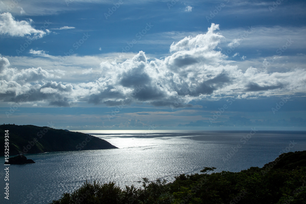 Obraz premium 奄美大島夏の夕景の海。