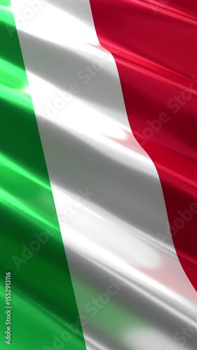 Italy - vertical flag - seamless loop 3D 4k animation  (2160 x 3840 px)