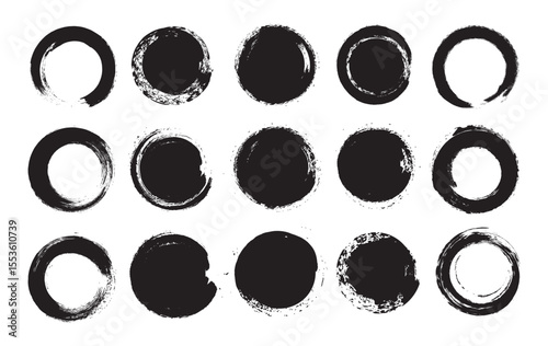 Set of grunge circle