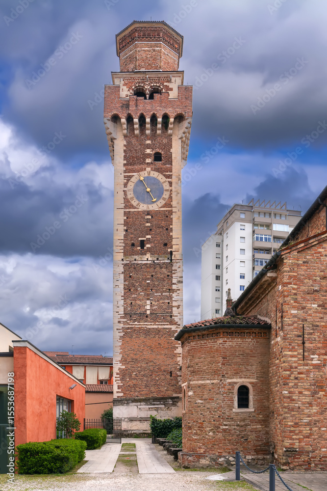 Fototapeta premium Basilica of Saints Felix and Fortunatus, Vicenza, Italy