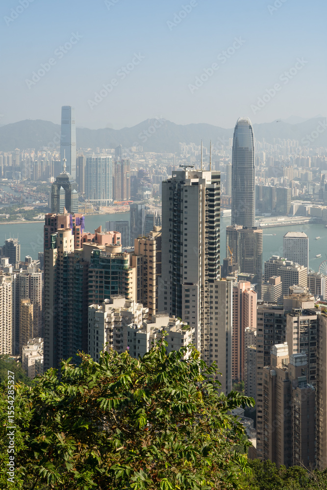 Obraz premium A photo of the Hong Kong skyline.