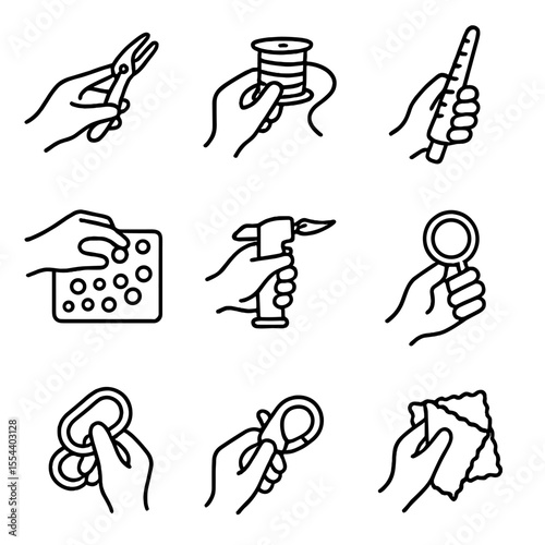 Jewelry Tool Icons. Outline icon set of Personalized Push Notifications: smartphone, notification bell, message bubble, user