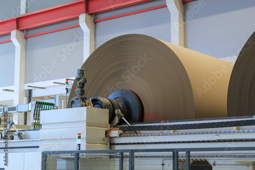 Detail, Momentaufnahme einer Papierfabrik
