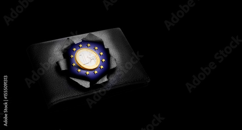 Euro in einer Geldbörse mit Loch