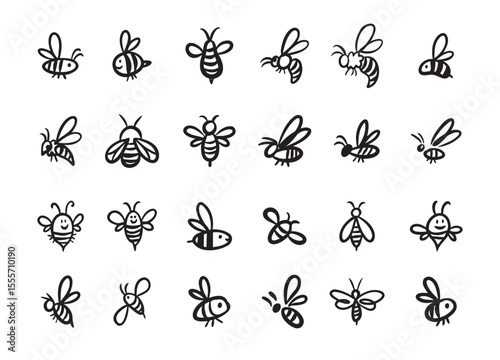 Doodle 360 degree. Hand drawn outline style set