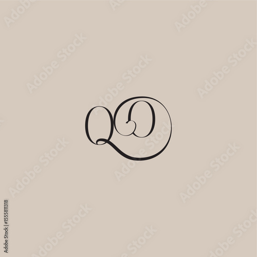 monogram wedding logo elegant and luxury style OO dinamyc curvy initial concept letter