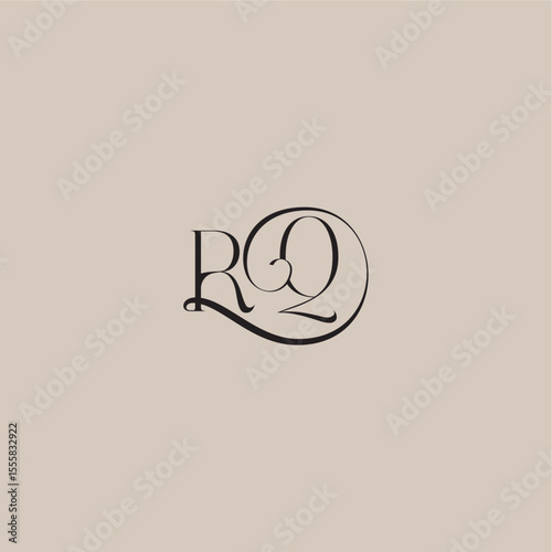 monogram wedding logo elegant and luxury style RQ dinamyc curvy initial concept letter
