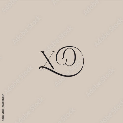 XO letter elegant and luxury style dinamyc curvy initial concept monogram wedding logo