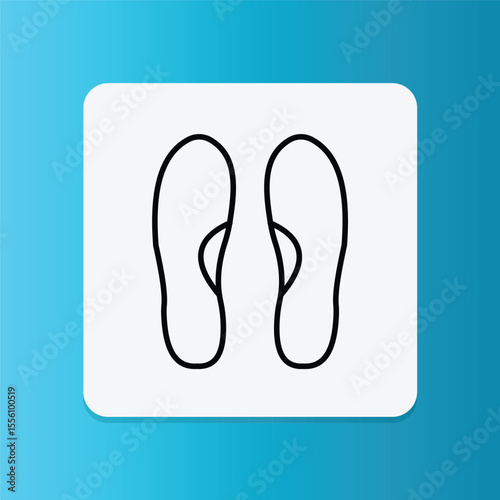 Icon showing shoe insoles, indicating additional support or cushioning layer inside the shoe.