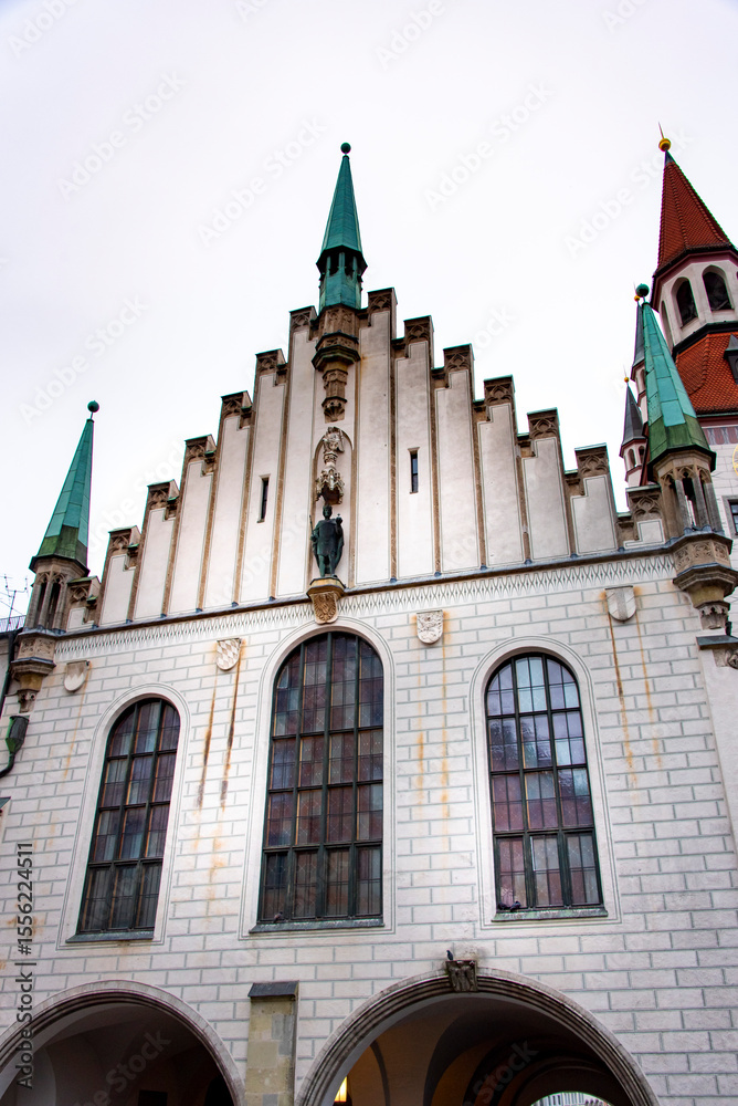 Obraz premium The Old Town Hall in Munich - Germany