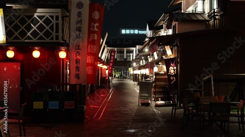 豊洲市場　千客万来　夜景