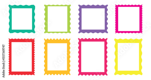Rectangle shape frame with zigzag edge. Colorful zigzag frame. Wavy frame border set. Retro scallop shape line picture frames. vector illustration.  eps file