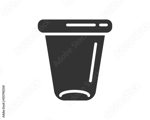 Minimalist vector icon of a disposable cup, perfect for illustrating beverages, recycling concepts or takeaway culture. Use in apps, presentations or infographics. Clean, simple design.