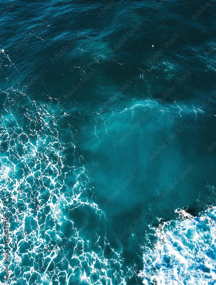 Fototapeta premium Ocean water with waves and sea foam