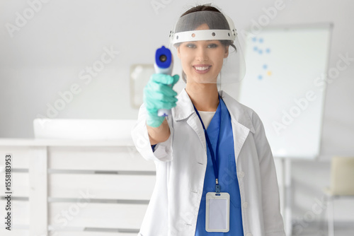 Female medical intern in pr...