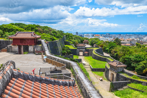 Photos Zuisenmon and the inner wall of Shuri Castle located in Shuri Okinawa, Japan