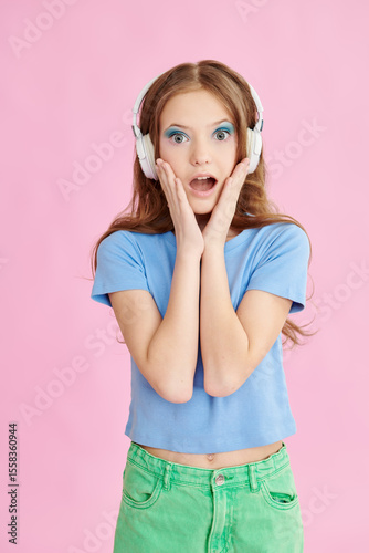 surprised girl headphones