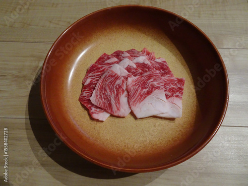 日本の広島県の名物料理　焼肉の希少部位　コウネ