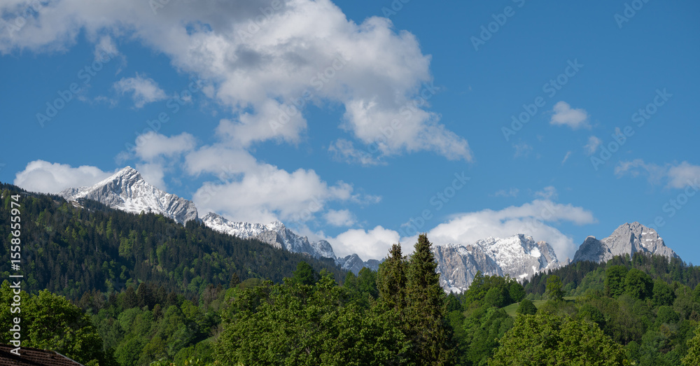 Naklejka premium Zugspitzpanorama bei Garmisch