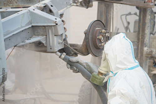 sandblasting of car body metal, car restoration