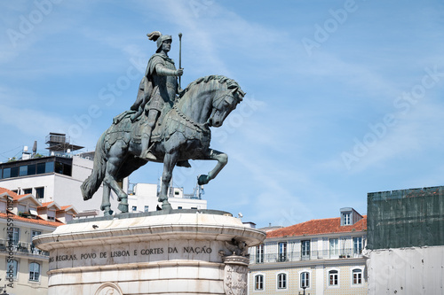 Lisboa, monumento a don Juan I en la plaza de Figueira, portugal.