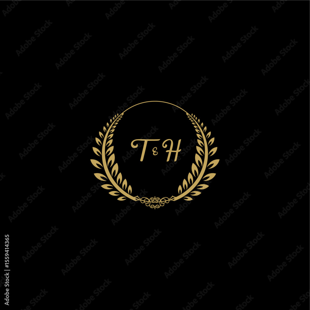 Fototapeta premium TH beautiful feminine and elegant wedding monogram initial logo with circle floral gold