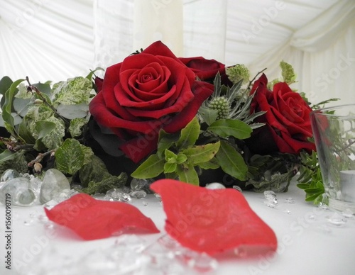 red roses bouquet
