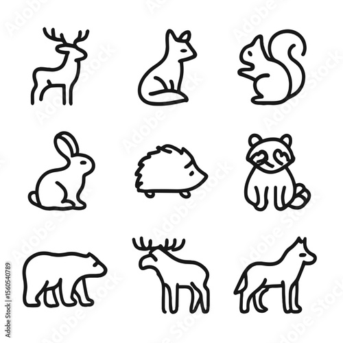 Wildlife Icon Set. Outline icon set of wildlife species: deer, fox, squirrel, rabbit, hedgehog, raccoon, bear, moose, wolf. Line