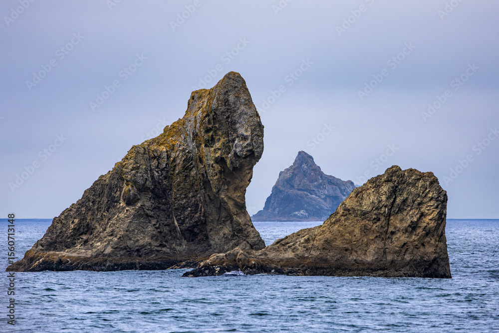 Fototapeta premium rocks and sea