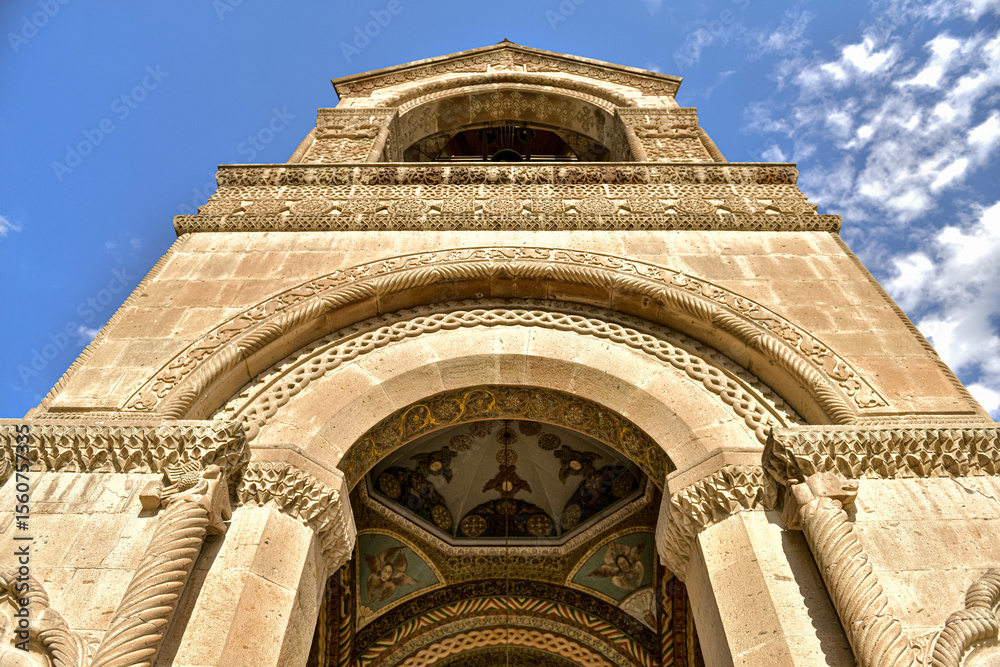 Obraz premium Belfry. Mother Cathedral of the Armenian Apostolic Church of Etchmiadzin, fourth century. Vagharshapat, Armavir Province, Armenia