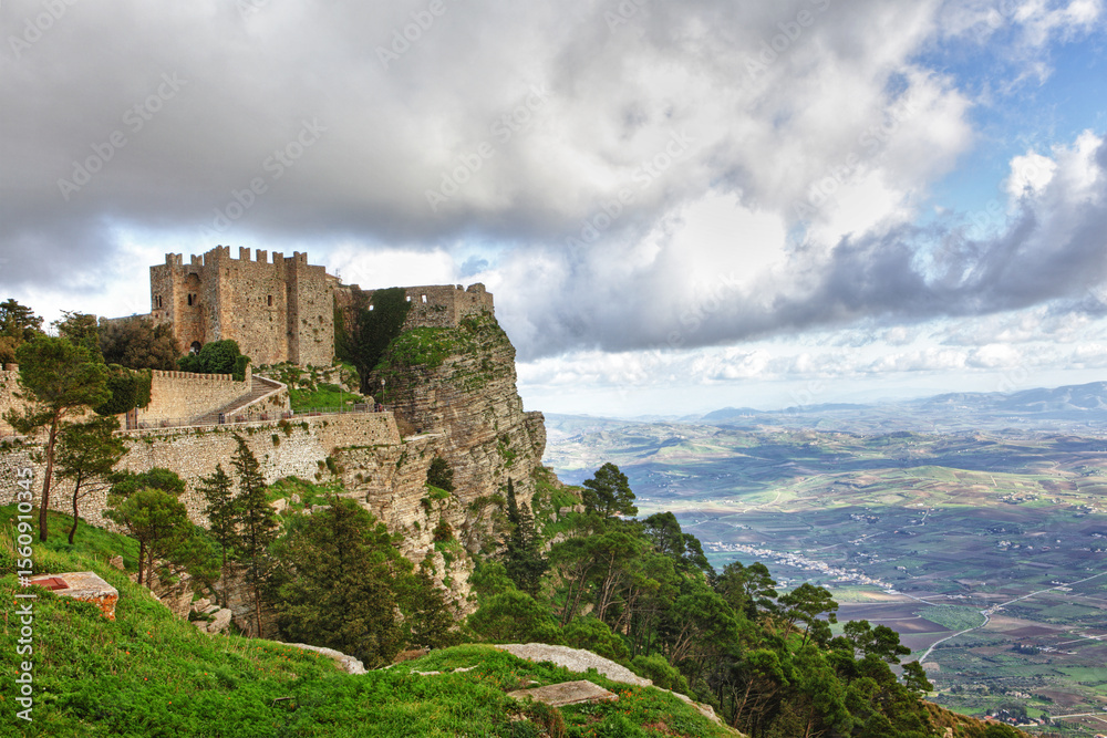 Obraz premium Norman castle of Venus in Erice, Sicily, Italy