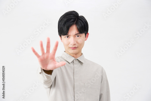 Bild auf Leinwand 男性　禁止のポーズ　20代　白背景