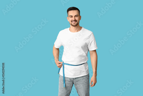 Handsome sporty happy man m...