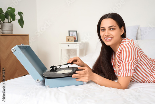 Beautiful young happy woman...