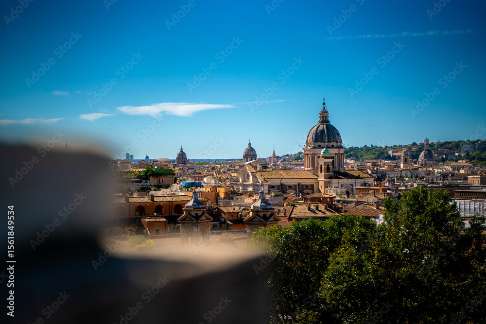 Naklejka premium Spectacular view of Rome during the warm sunny afternoon and blue sky Italy