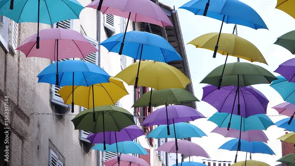 Parapluies colorés 4