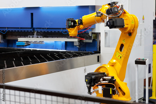 robotic press brake automation cell