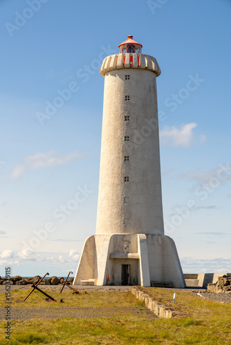 New Akranes Lighthhouse vertical