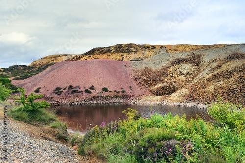 Obraz na plátně Pary's Mountain copper mine settlement pond