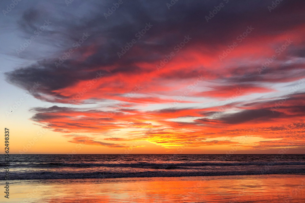 Obraz premium sunset over the ocean