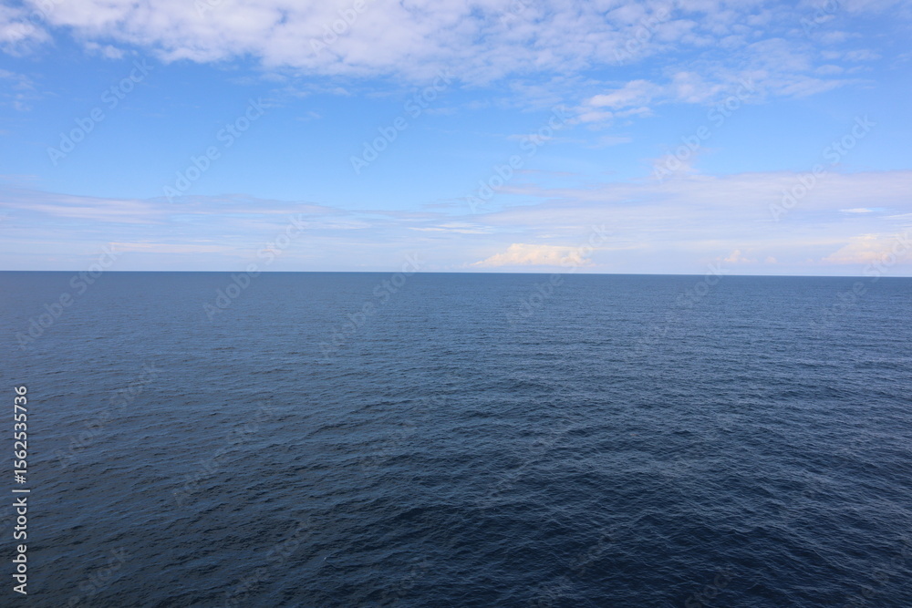 Obraz premium sea and sky