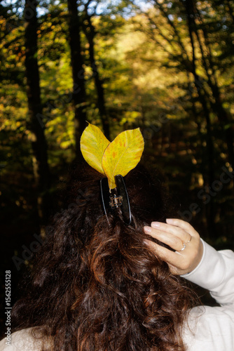 autumn leaves in hair
