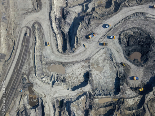 Obraz na płótnie Open-pit coal mining in a large quarry.